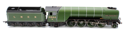 Class P2 2-8-2 2002 ‘Earl Marischal’ LNER Green Steam Locomotive