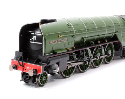 Class P2 2-8-2 2007 ‘Prince of Wales’ LNER Green Steam Locomotive