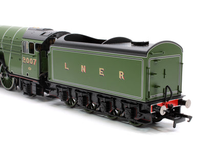 Class P2 2-8-2 2007 ‘Prince of Wales’ LNER Green Steam Locomotive