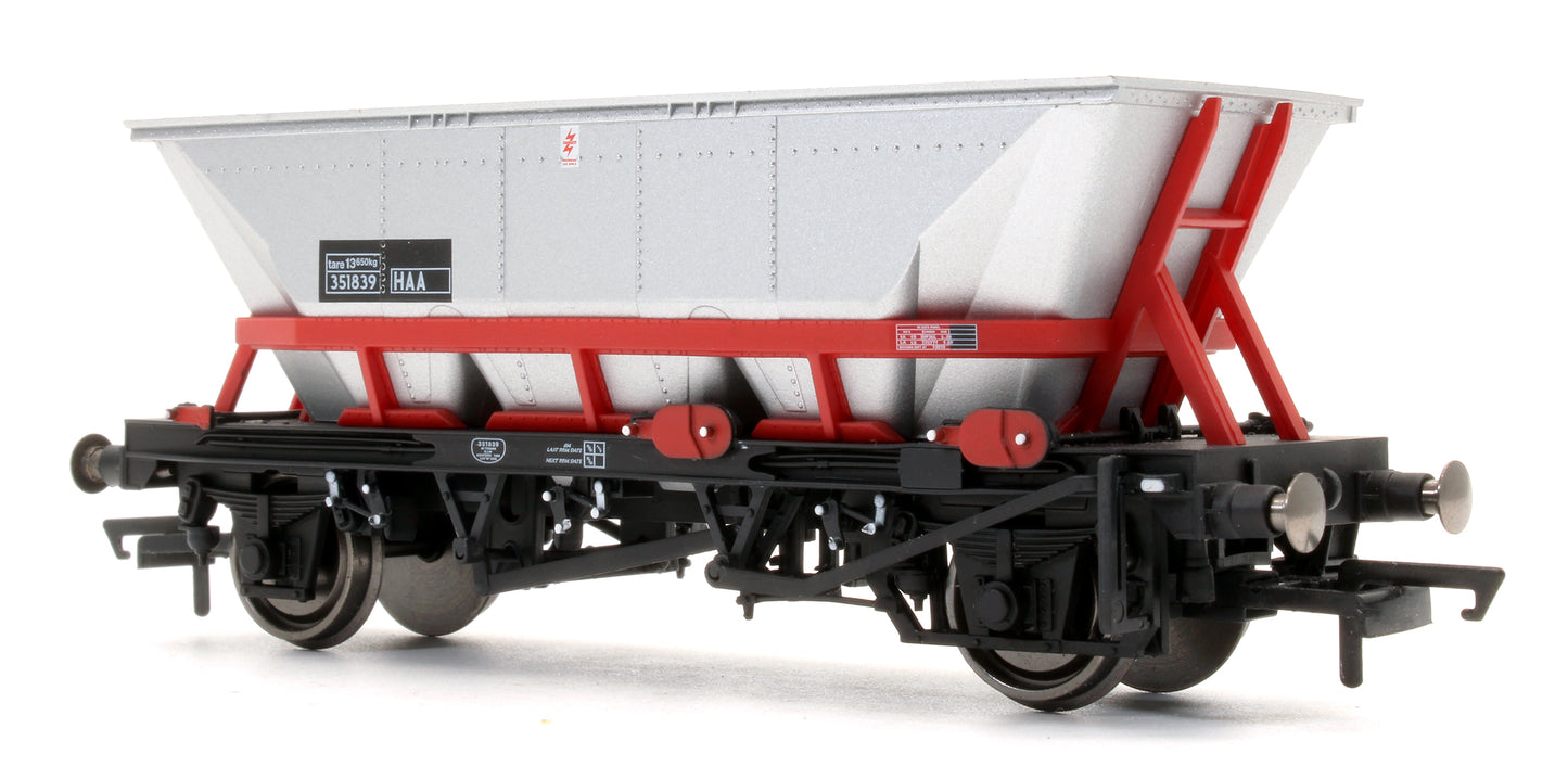 Pre-Owned R6705 BR Railfreight HAA MGR Wagon '351839'