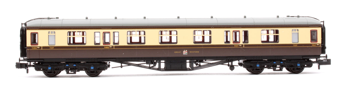 GWR Hawksworth Composite Corridor GWR Chocolate & Cream No.7257