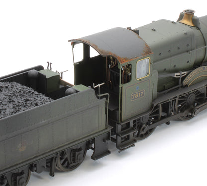 4S-001-013W Garsington Manor BR Lined Green Late Crest 78xx Manor Class 4-6-0 Steam Locomotive No.7817 - Heavy Weathered