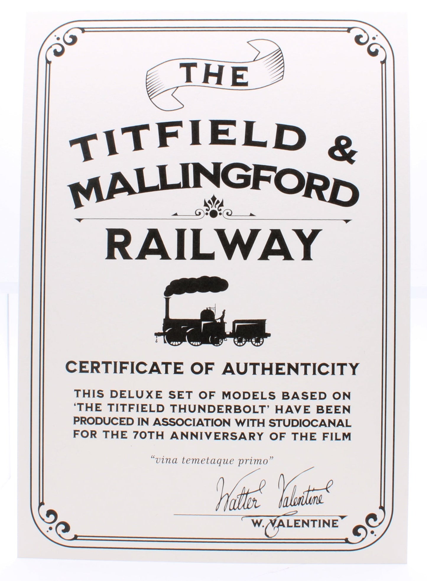Pre-Owned 922001 The Titfield Thunderbolt Deluxe Train Pack - DCC Sound Fitted