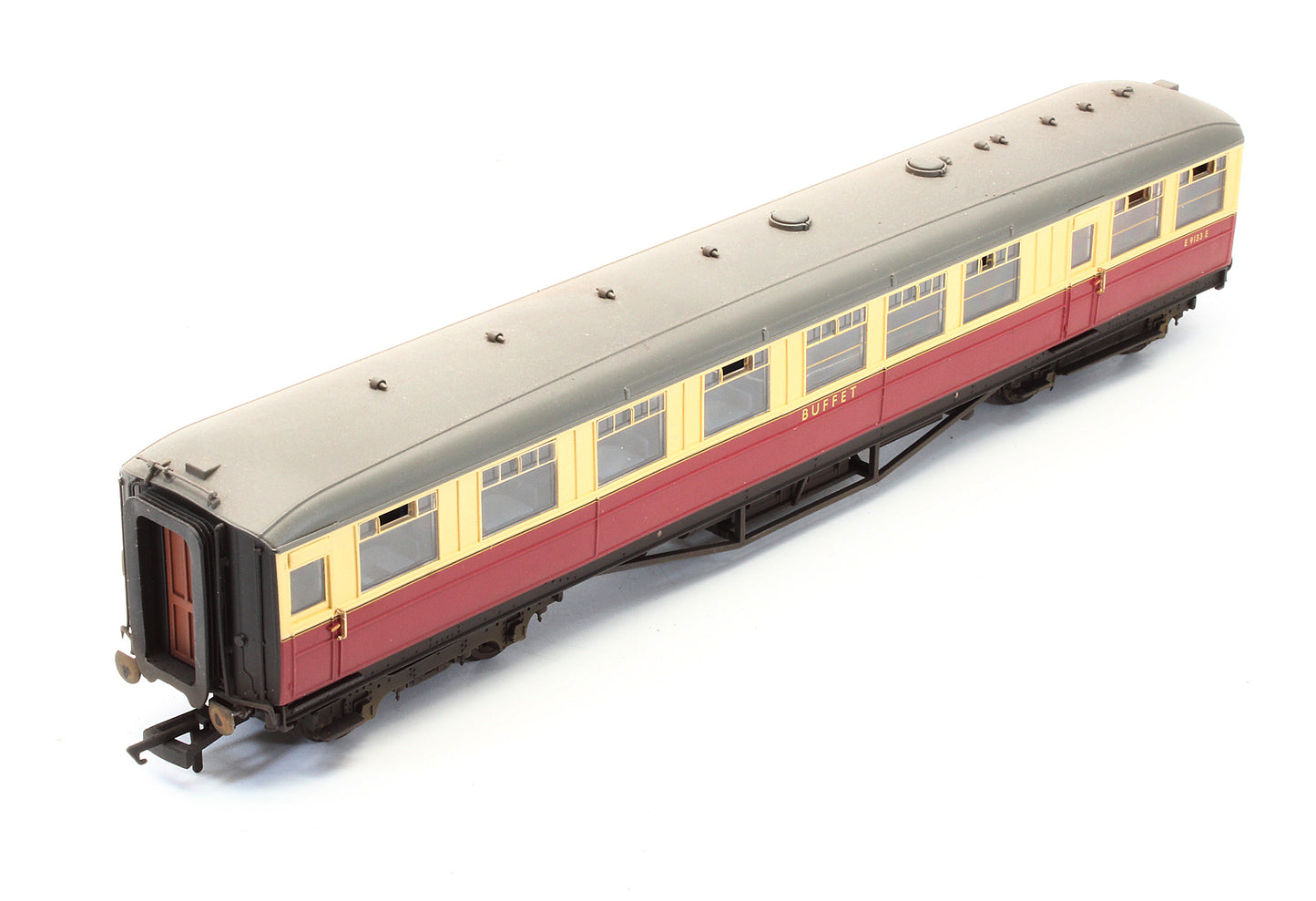 Pre-Owned BR Crimson & Cream Gresley Buffet Car 'E9133E' - Custom Weathered