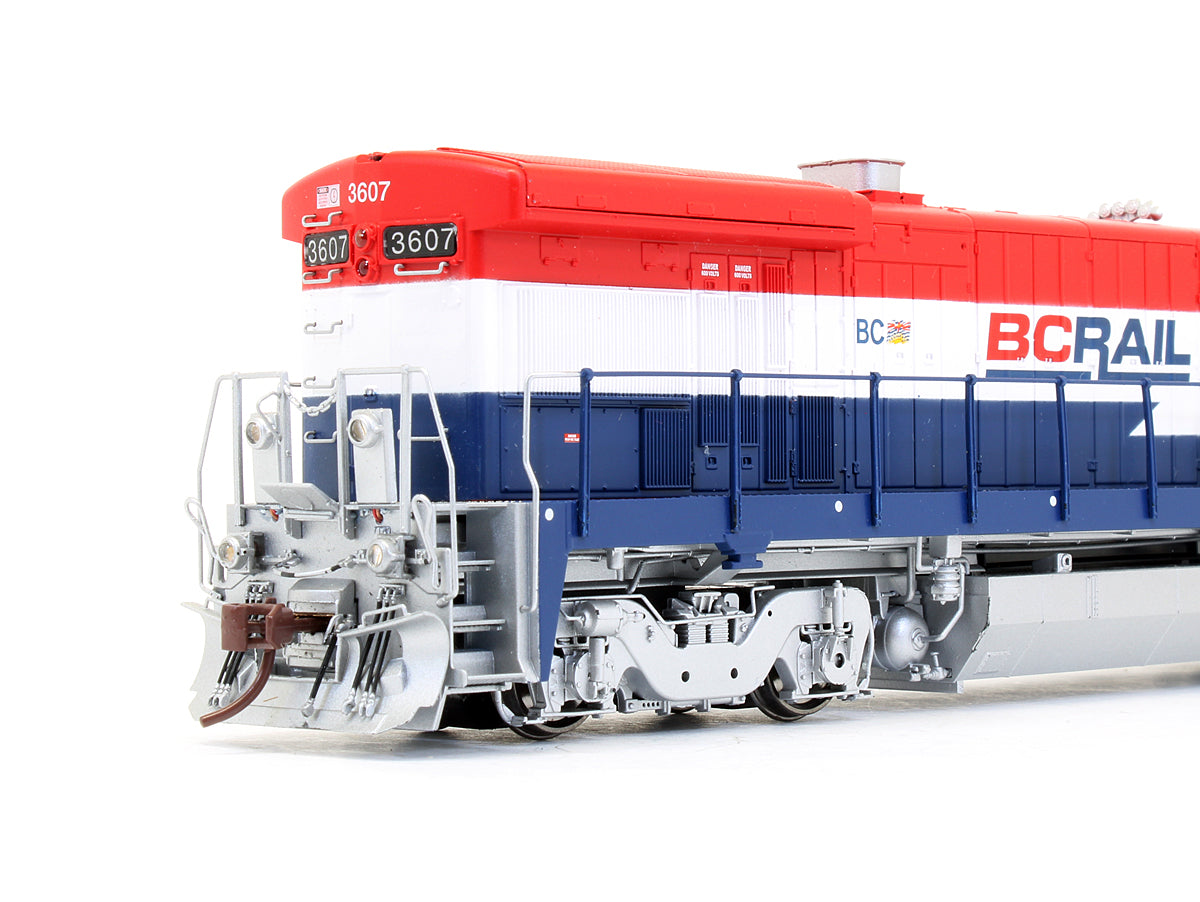 Pre-Owned GE B38-7 Diesel Locomotive British Columbia Railway Red, White & Blue - Road #3607