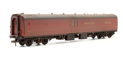 Pre-Owned BR MK1 POS Post Office Sorting Van Post Office Red W80301 - Custom Weathered