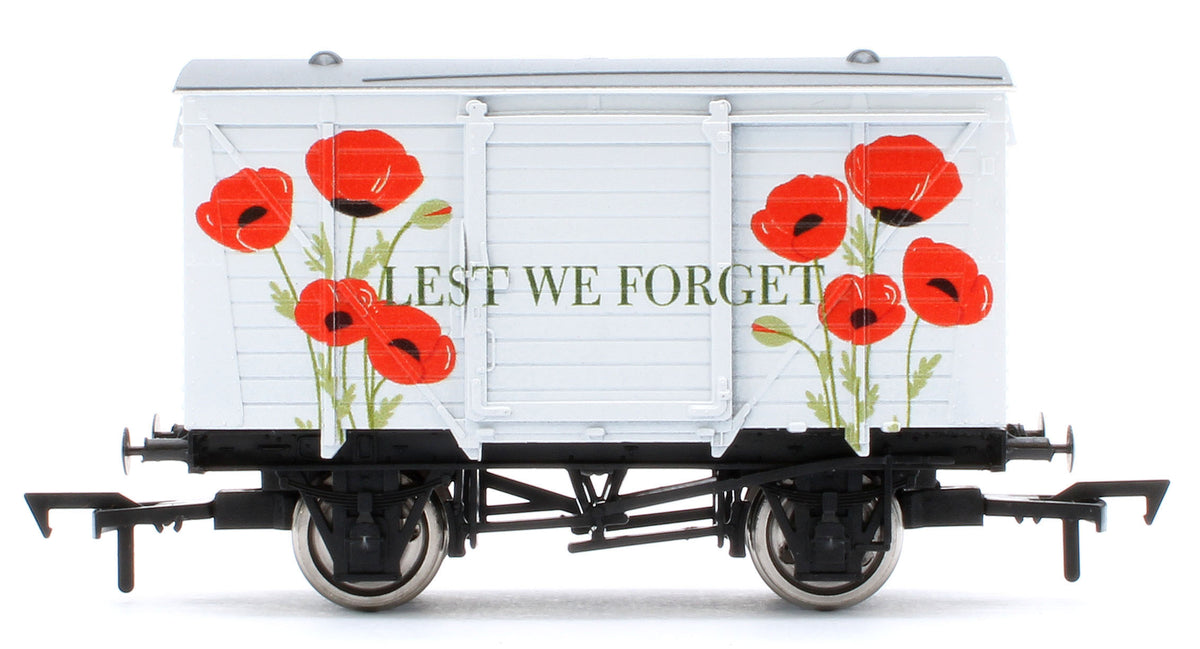 4F-011-203 Ventilated Van Lest We Forget Poppy