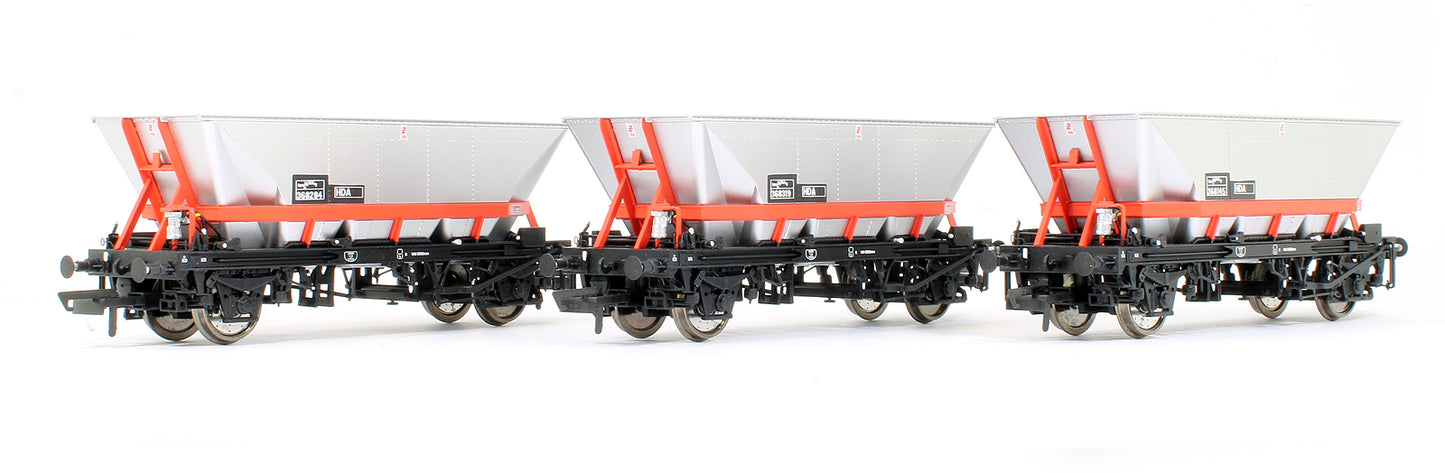 Pre-Owned ACC2570HDA-RR1 Set of 3 HDA MGR Hopper Wagons - Railfreight Red - Pack 1