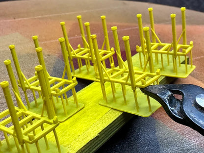 OO Gauge Axle Stands (Pack of 5) - Unpainted