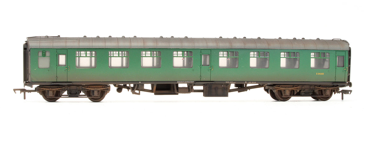 Pre-Owned BR MK1 Corridor SK Coach (SR) Green 'S24305' - Custom Weathered