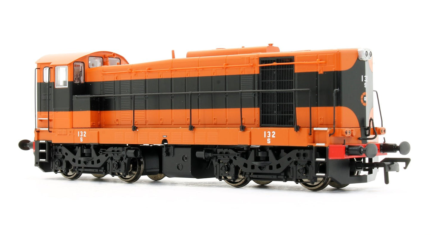Pre-Owned MM0132 Irish Class 121 132 Locomotive in CIE 'Supertrain' livery Diesel Locomotive