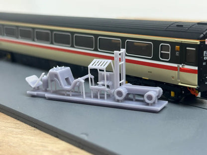 TT:120 Gauge Forklift (Single Pack) - Unpainted Model Kit