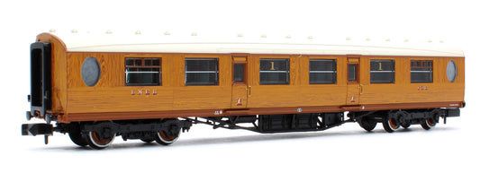 LNER Thompson First Corridor LNER Teak Effect 136