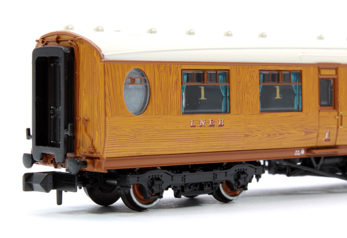 LNER Thompson First Corridor LNER Teak Effect 136