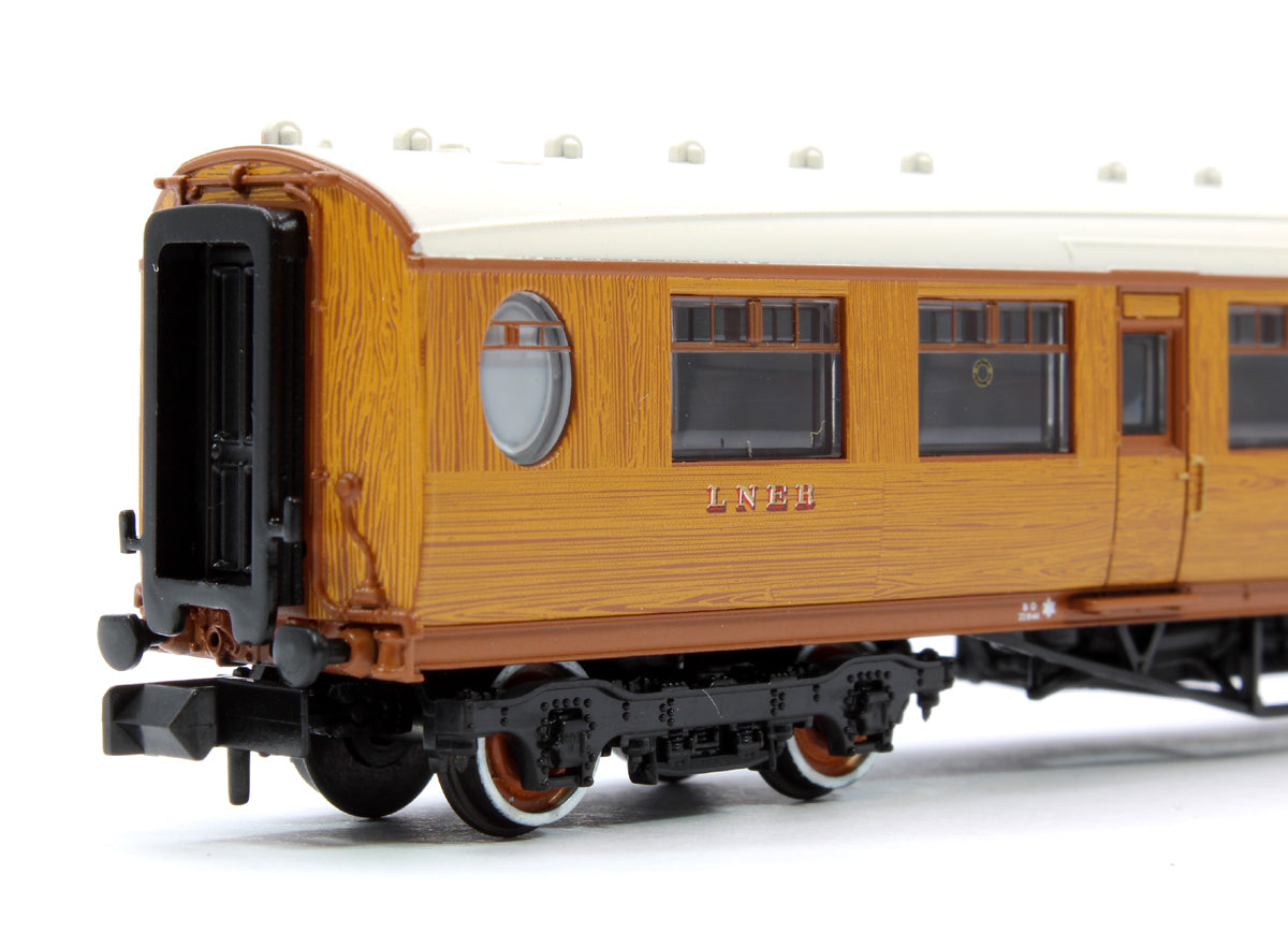 LNER Thompson Composite Corridor LNER Teak Effect 147