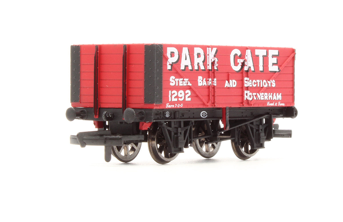 Pre-Owned R6756 7 Plank Wagon 'Park Gate' No.1292