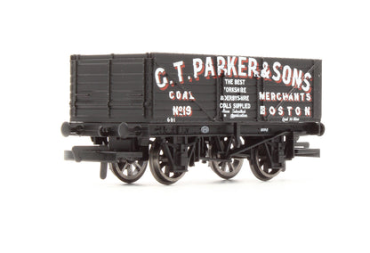Pre-Owned 7 Plank Wagon 'G.T. Parker & Sons' Boston No.19