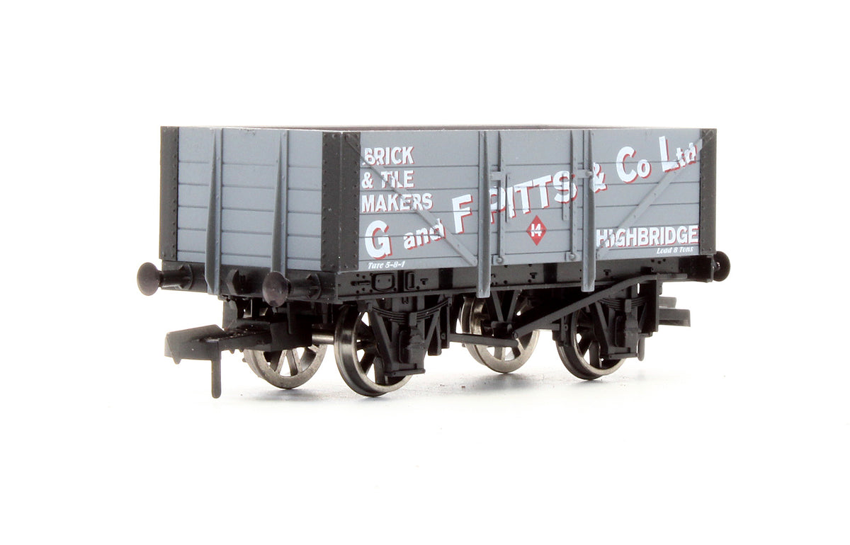 Pre-Owned 'G & F Pitts' 5 Plank Wagon - Limited Edition