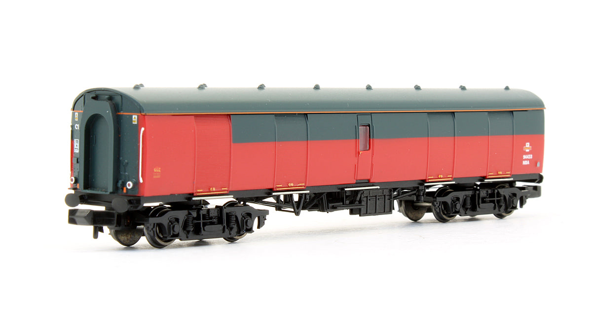 Pre-Owned BR MK1 Super BG Full Brake Coach EWS Royal Mail Logo