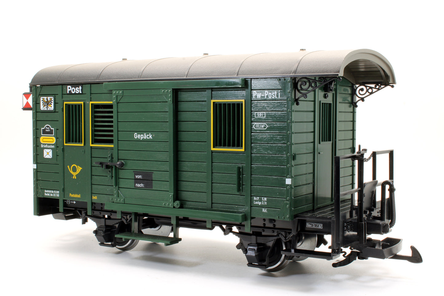 Pre-Owned 4 wheel Post Coach