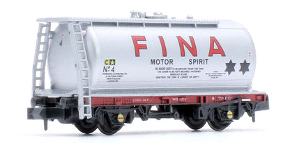 NR76P N Gauge Tank Wagon 15ft WB Fina Motor Spirit No. 4