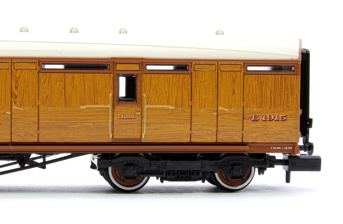 LNER Thompson Brake Third Corridor LNER Teak Effect E1915