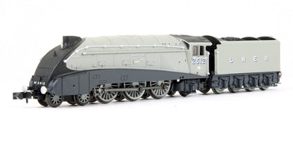 Pre-Owned 2S-008-011 A4 Valanced Silver Fox 2512 Silver Grey LNER Steam Locomotive