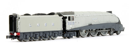 Pre-Owned 2S-008-011 A4 Valanced Silver Fox 2512 Silver Grey LNER Steam Locomotive