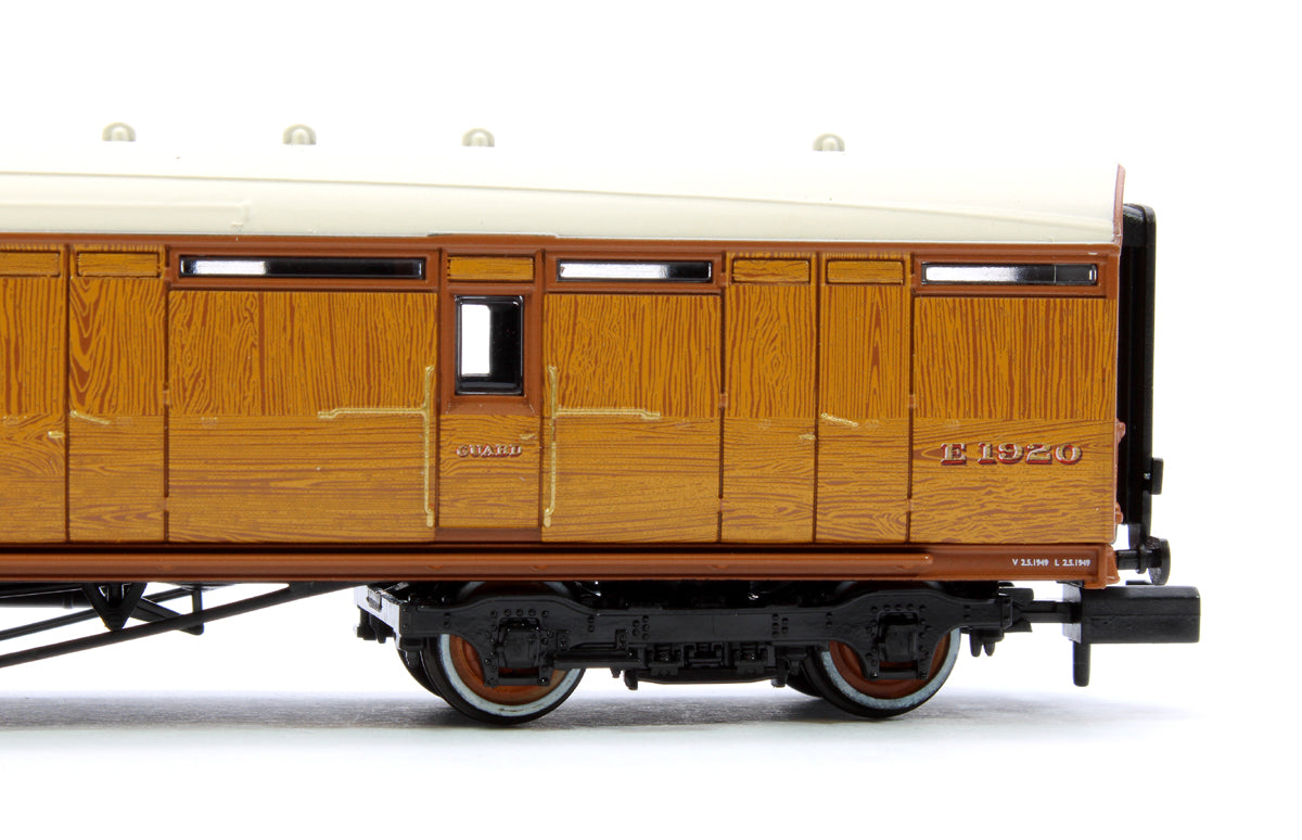 LNER Thompson Brake Third Corridor LNER Teak Effect E1920