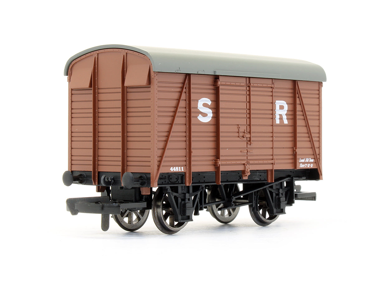 Pre-Owned SR 12 Ton Vent Van '44811'