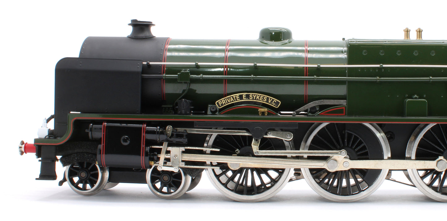 E/42-E1 Patriot Class "Private E Sykes" 4-6-0 BR Gloss Lined Green No. 45537 Steam Locomotive