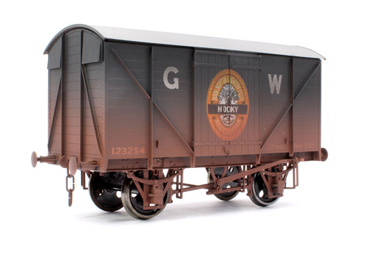 GW Hook Norton Brewery Hooky Best Bitter 12T Wagon - Weathered