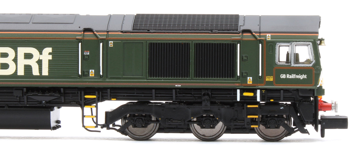 2D-066-007D Class 66 66779 "Evening Star" BR Lined Green Diesel Locomotive - DCC Fitted