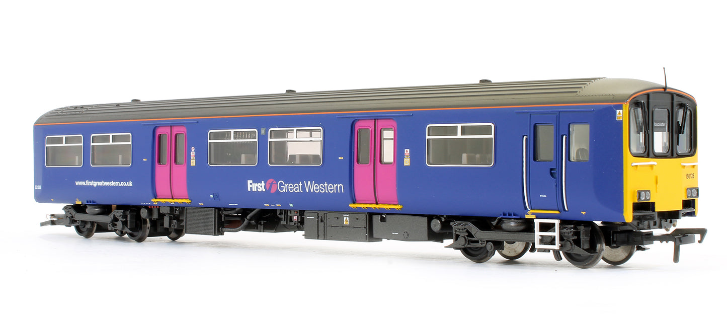 Pre-Owned 32-927 Class 150/1 DMU 2 Car 150128 First Great Western