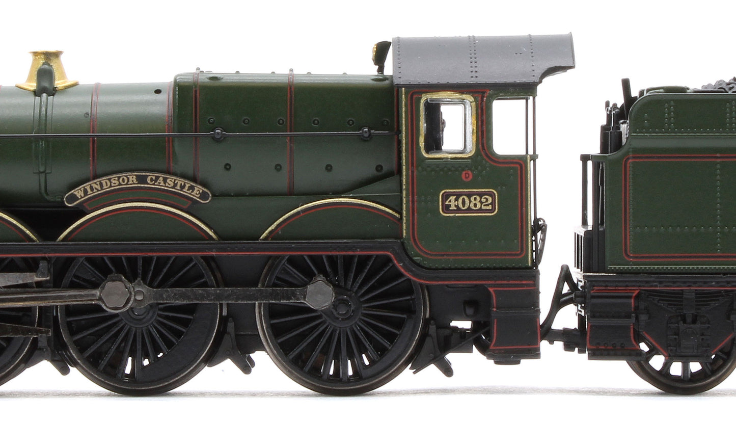 372-035 GWR 4073 'Castle' 4082 'Windsor Castle' GWR Lined Green (Shirtbutton) Steam Locomotive