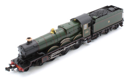 372-035SF GWR 4073 'Castle' 4082 'Windsor Castle' GWR Lined Green (Shirtbutton) Steam Locomotive - DCC Sound