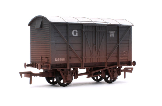 Ventilated Van GWR 123588 - Weathered