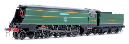 Black Label Battle of Britain Fighter Command 21C164 SR Malachite Green Steam Locomotive - DCC Sound & Smoke