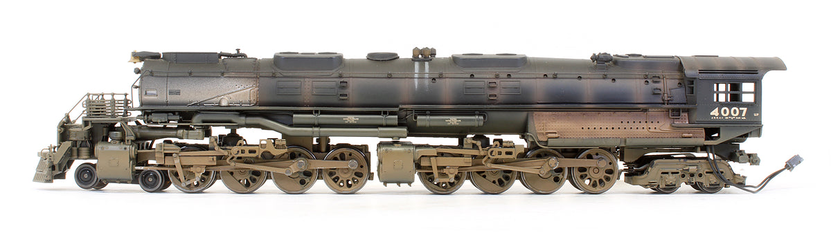 Pre-Owned Union Pacific 4-8-8-4 Big Boy Steam Locomotive - Weathered
