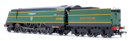 Black Label Battle of Britain Fighter Command 21C164 SR Malachite Green Steam Locomotive - DCC Sound & Smoke