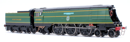 Black Label Battle of Britain Fighter Command 21C164 SR Malachite Green Steam Locomotive - DCC Sound & Smoke