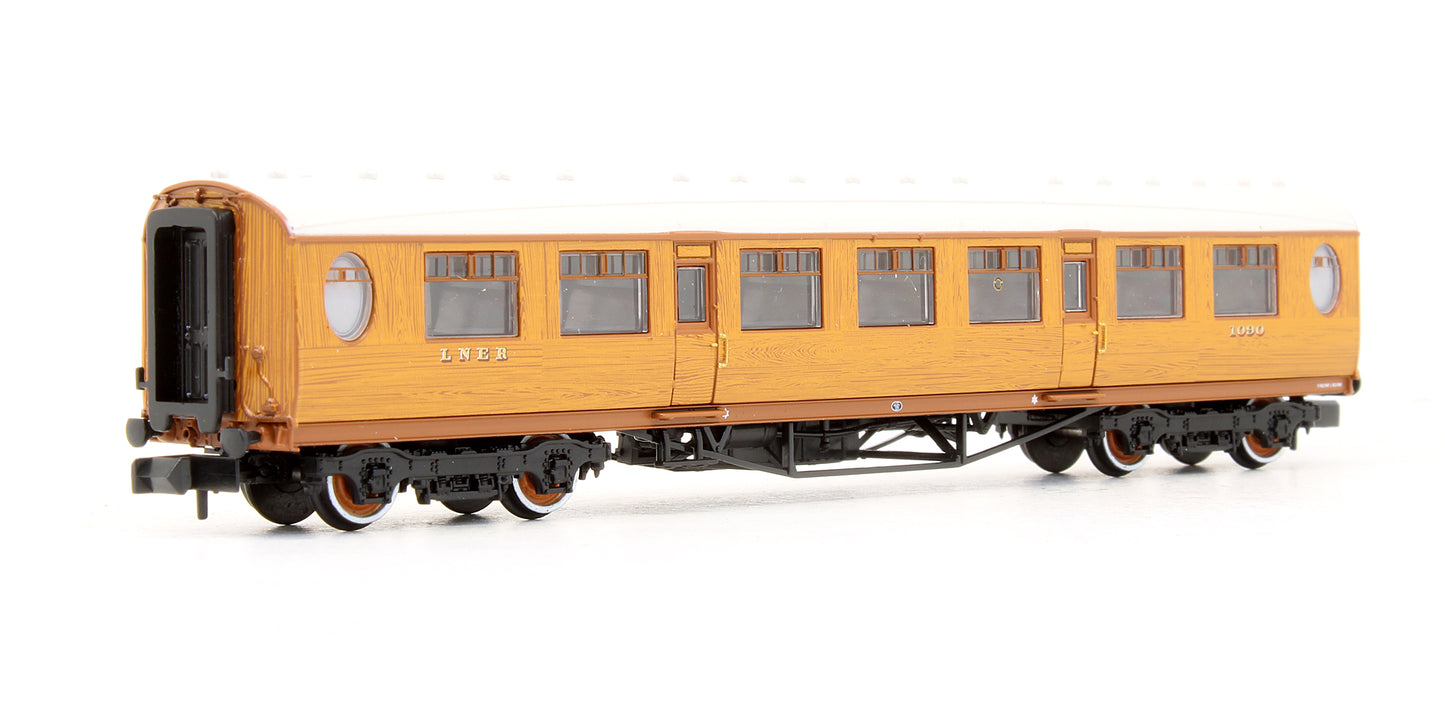 Pre-Owned LNER Thompson Third Class Corridor Coach '1090'