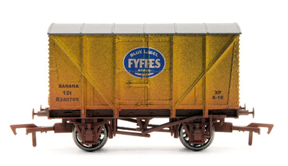 Pre-Owned Banana Van Fyffes Yellow E240765 - Weathered