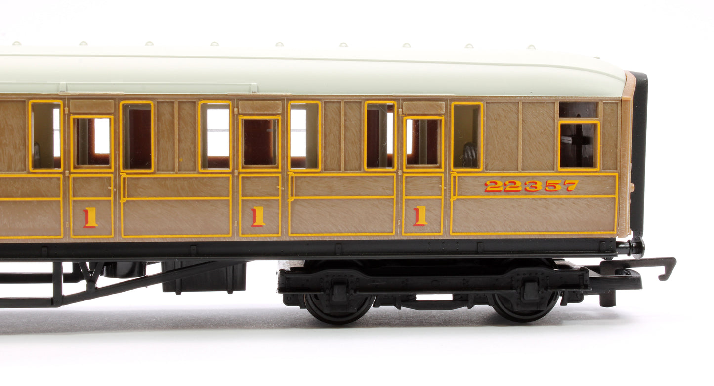 RailRoad Composite Coach LNER 22357