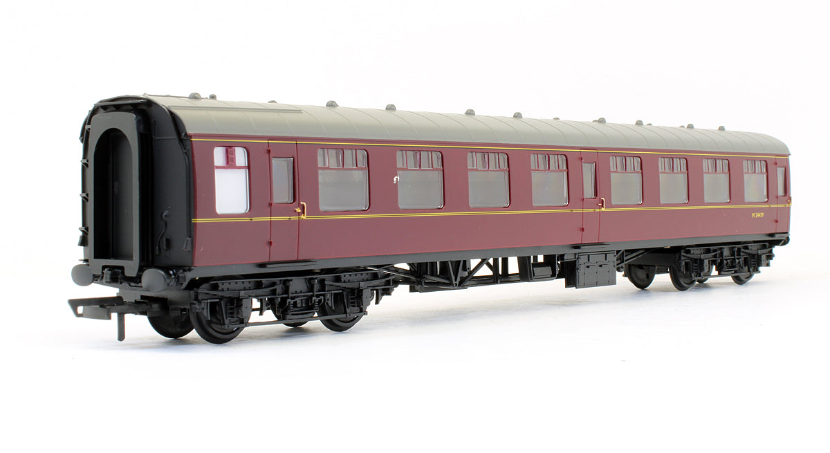 Pre-Owned R4351 RailRoad BR Mk1 2nd Class Coach M24439