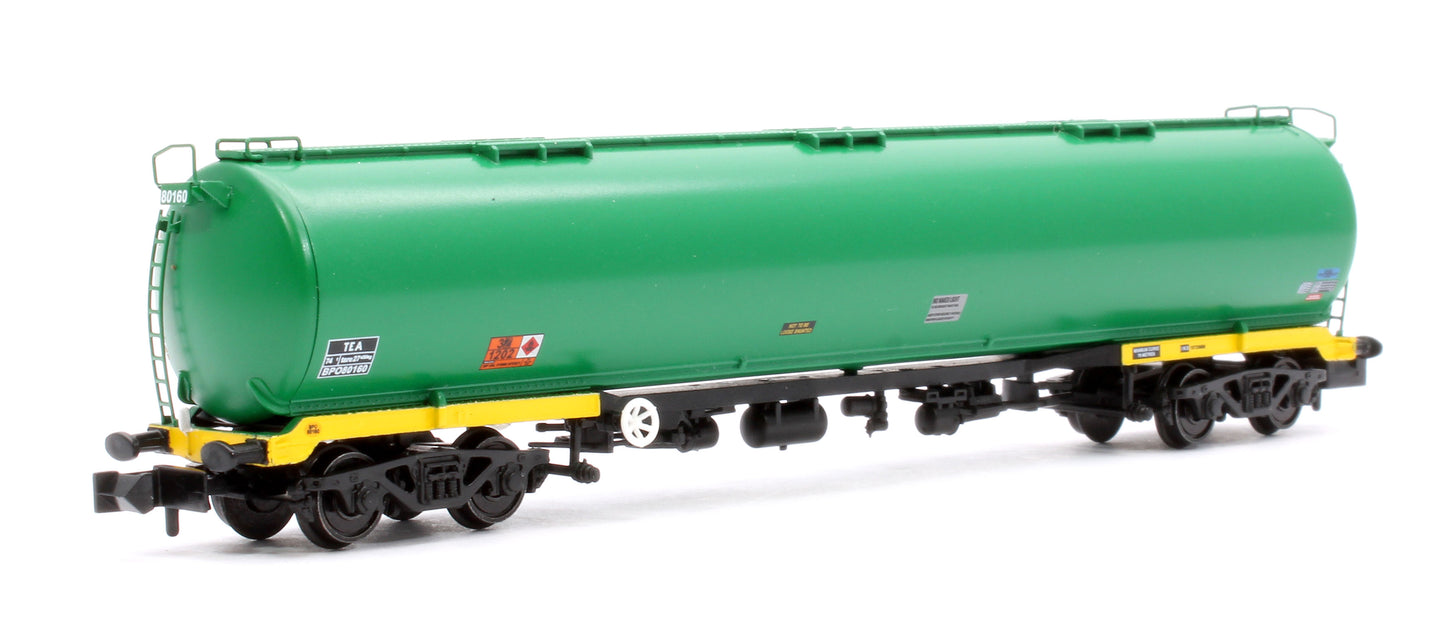 BR 102T TEA Bogie Tank Wagon 'BP' Green No. BPO80160