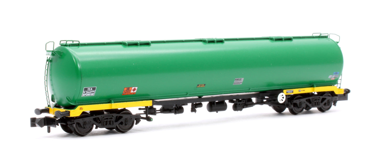 BR 102T TEA Bogie Tank Wagon 'BP' Green No. BPO80160