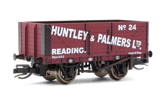 TT:120 Scale 'Huntley & Palmer' 7-plank Open Wagon No.24