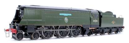 Black Label Battle of Britain Winston Churchill 34051 BR Green Totem Steam Locomotive - DCC Sound & Smoke