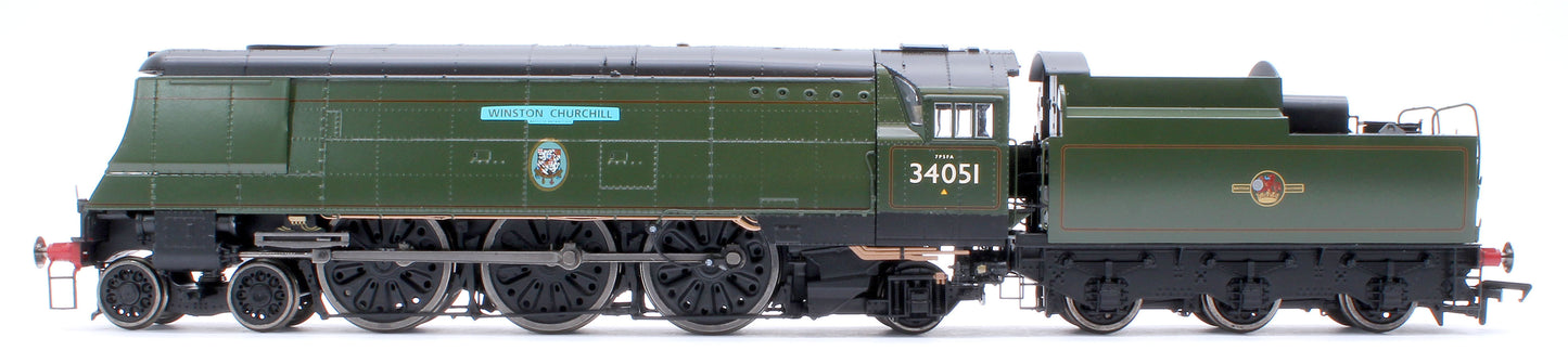 Black Label Battle of Britain Winston Churchill 34051 BR Green Totem Steam Locomotive - DCC Sound & Smoke